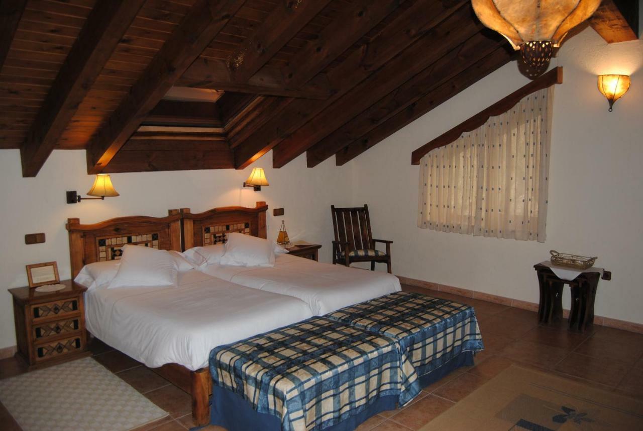 Hotel Rural Los Frutales Серседилья Экстерьер фото